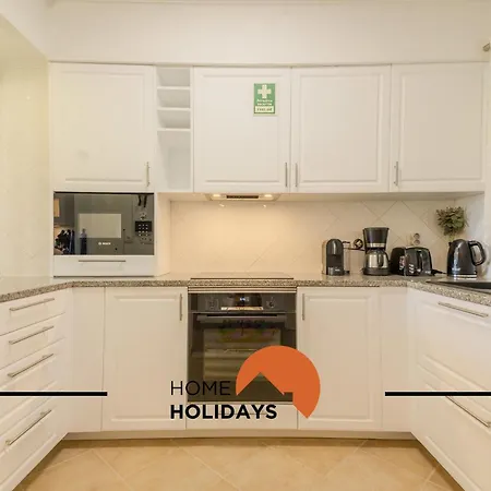 #322 Family Spacious & Cozy